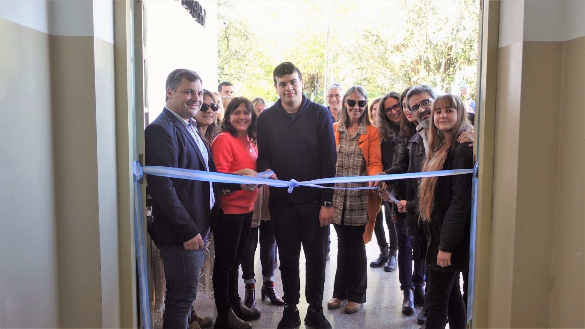 Se inauguró la Escuela Secundaria N° 10 de Azcuénaga
