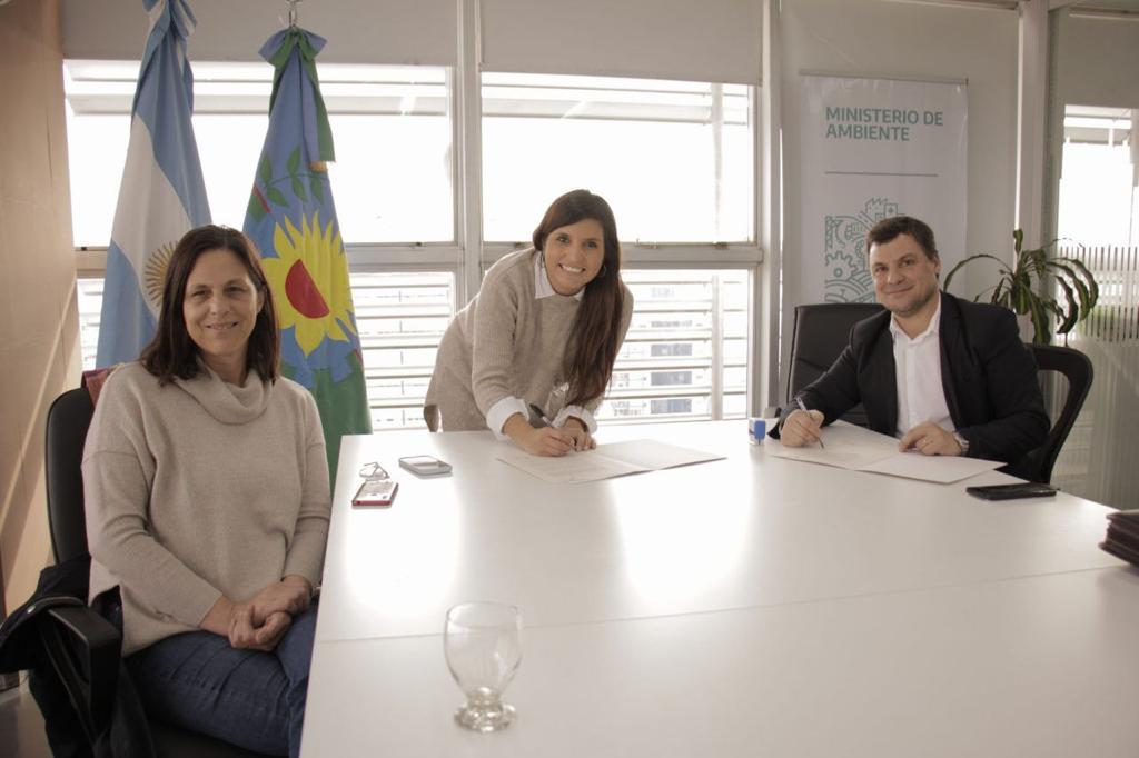 Firma de convenio marco con el Ministerio de Ambiente bonaerense