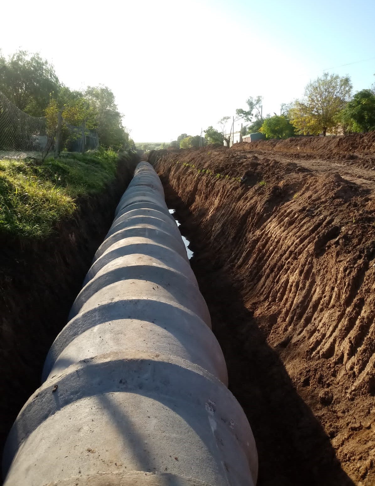 Se completó el entubado y se extiende la red de agua potable en Solís