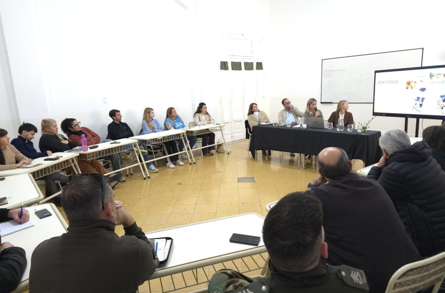 Se realizó la primera Mesa de Zoonosis.