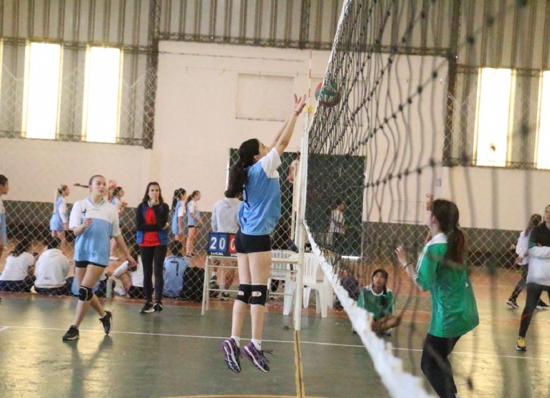 Juegos bonaerenses: voley femenino en el CEF N° 24