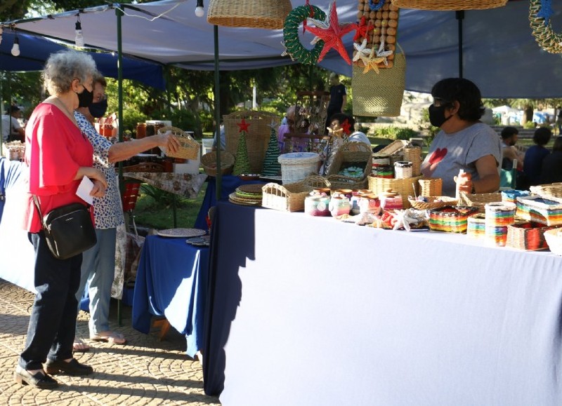 Las familias se acercaron a la plaza San Martin en el marco de los festejos patronales.