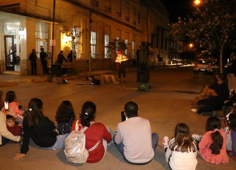 Actividad en Mitre y Rivadavia.