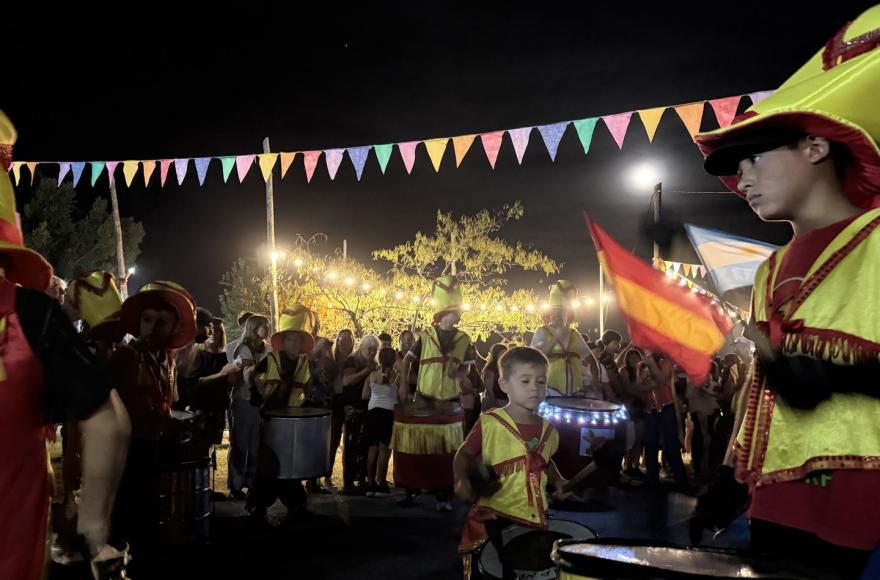 Villa Ruiz disfrutó de su noche de Carnaval