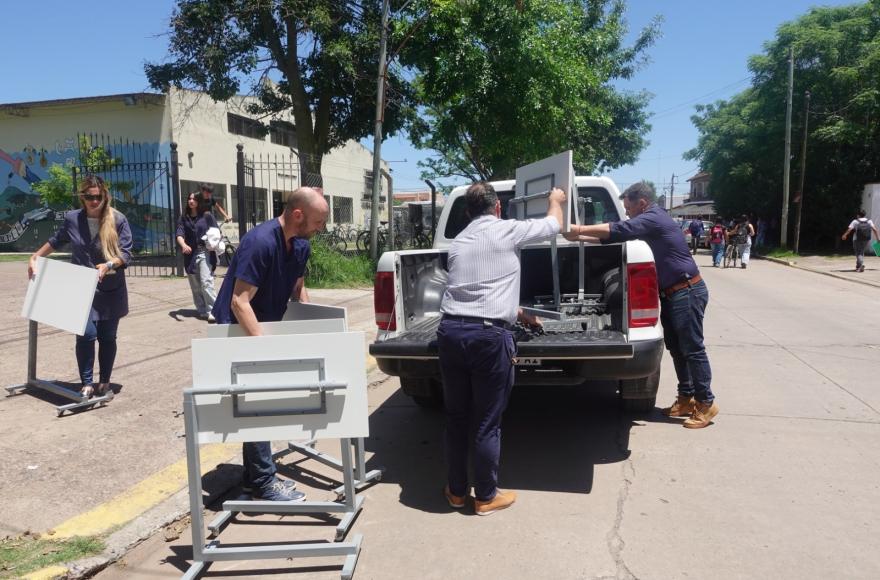 Las autoridades municipales dijeron que es un orgullo lo que hicieron desde la Escuela para el Hospital, mostraron su agradecimiento y emoción.