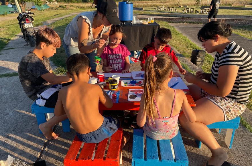 El ciclo Cultura en Movimiento estuvo presente en el barrio Familia Propietaria.