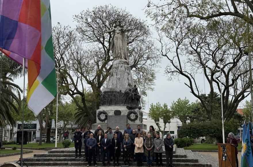 San Andrés de Giles reivindicó a nuestras culturas en el acto del 12 de octubre