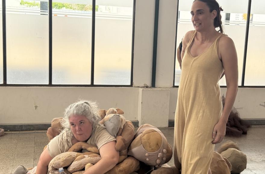 Los docentes de la UNA mostraron su satisfacción de estar presentes en San Andrés de Giles desde hace cuatro años.