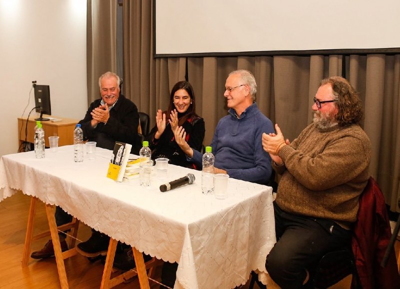 Con la ficción como eje, el once de julio se llevará a cabo un nuevo encuentro literario a cargo de Ulises Cremonte y Marina Arias.