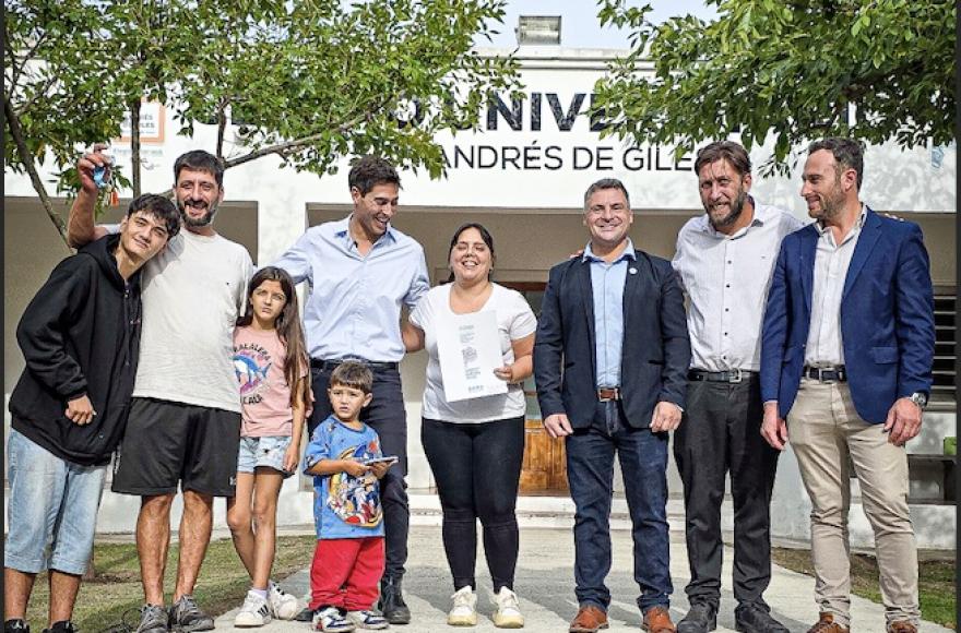 Jornada histórica en nuestra ciudad: entrega de viviendas y fortalecimiento educativo