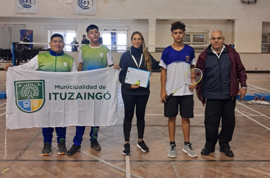 Giles sumó una medalla de plata y clasificó a una final