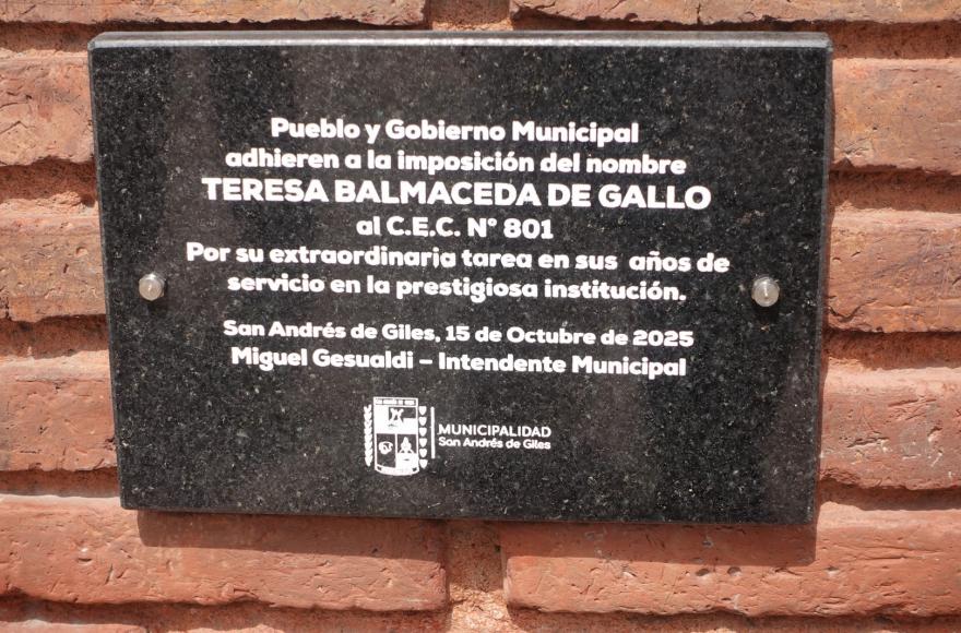 Se realizó una convocatoria abierta siendo la más votada Teresa Balmaceda de Gallo.