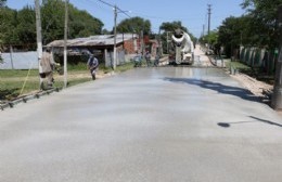 Trabajos de hormigonado: calle 501 cortada por tramos