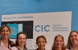 Campaña de concientización sobre el cáncer de mama en la ciudad