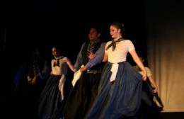 Recuerdos": danzas folklóricas en el Centro de Cultura