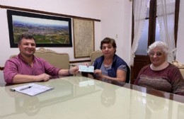 Entrega de susidios para instituciones locales