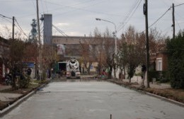 Construcción de tres cuadras de hormigón en calle Maipú