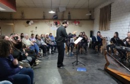 La Orquesta Municipal de Adultos se presentó en Cucullú