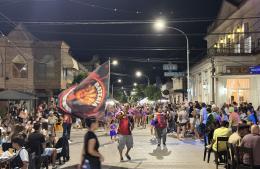 “Noches de Peatonal” con mucho ritmo