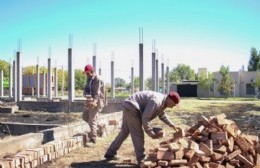 Reinició la obra del secundario en el barrio Kaufmann