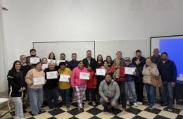 Finalizó el programa “Capacitar para Emprender” y 37 vecinos recibieron su certificado