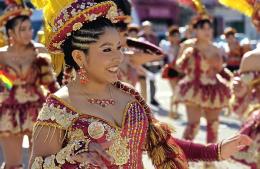 San Andr&eacute;s de Giles celebr&oacute; la festividad de la Virgen de Copacabana