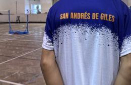 Braian Cordobés va por la medalla de bronce en bádminton